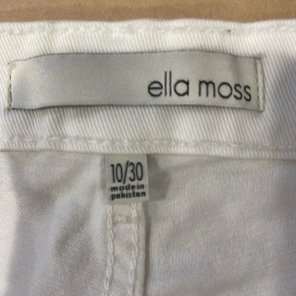 Ella Moss stylish versatile